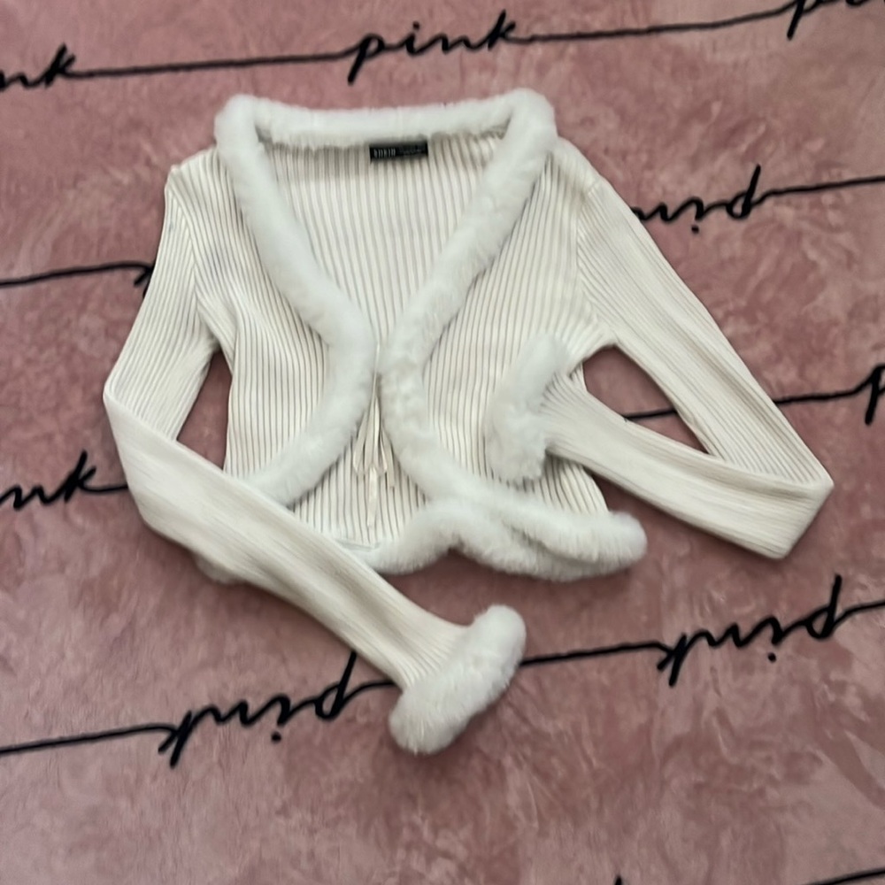 White jacket/shirt with fur around collar and wrist
